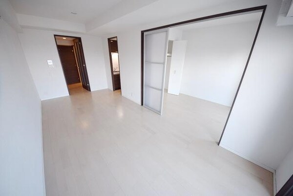 その他室内・内装(★明るい色調のフローリング★)