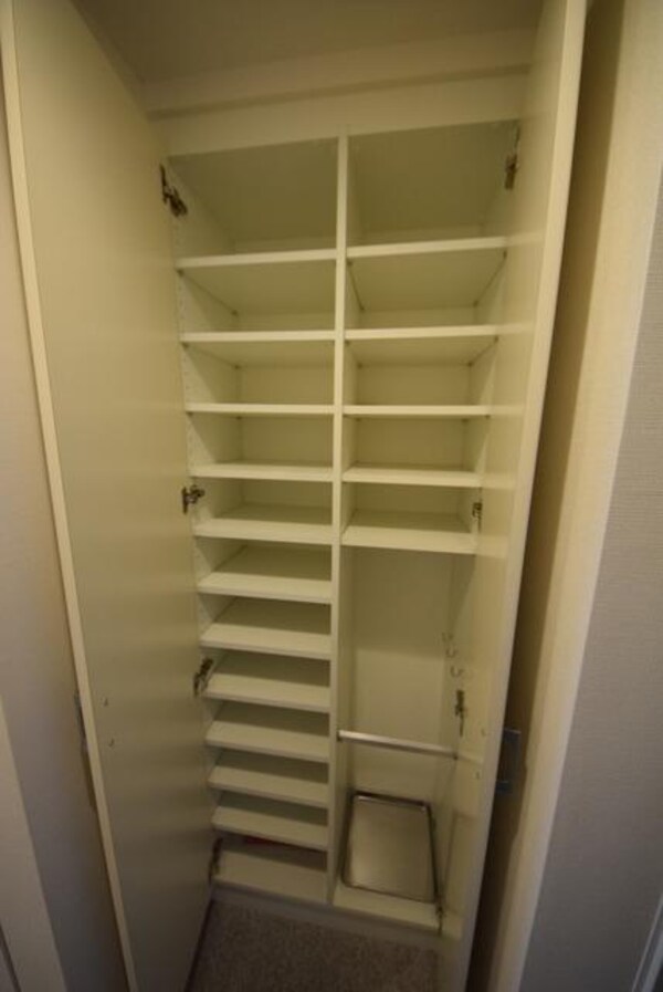 その他(★高さがあるシューズボックス★)