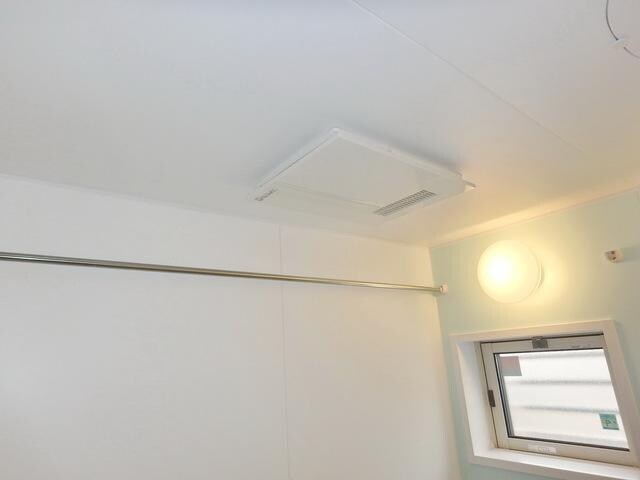物件内観写真12　(★浴室乾燥機完備★)
