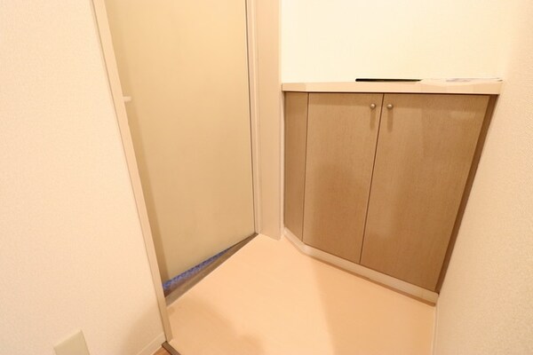 玄関(★お問い合わせはタウンハウジングまで★)