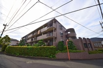 エスパシオ聖蹟の外観写真