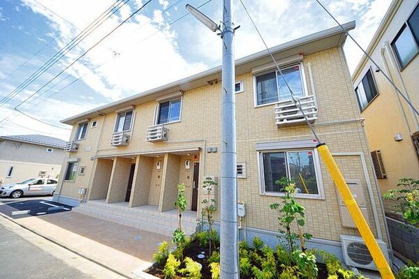 外観(タウンハウジング府中店まで)