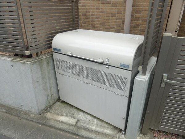 設備(ゴミ置き場です)