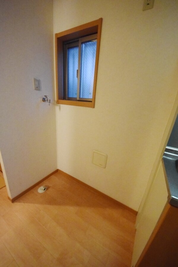 設備(★冷蔵庫と洗濯機置き場です★)