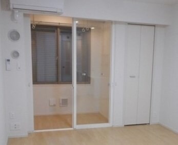 物件内観写真4　(バルコニー)