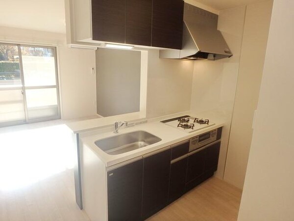 キッチン(★3口ガスシステムキッチン★)