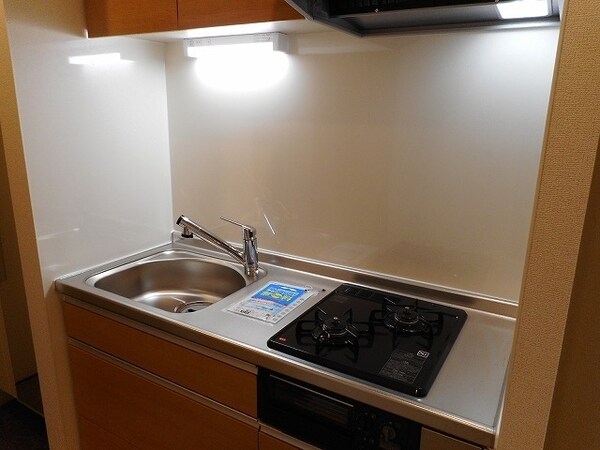 キッチン(★お料理のしやすい２口システムキッチン★)