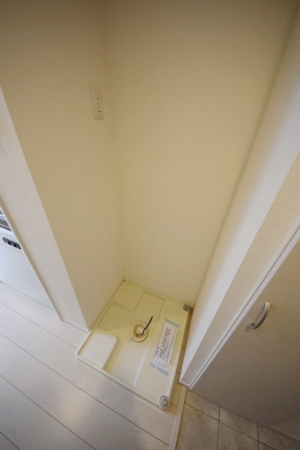 洗面(洗濯機置場)