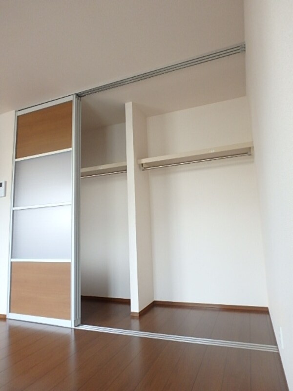 設備(収納スペース)