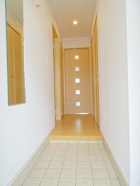 物件内観写真8　(☆玄関☆)