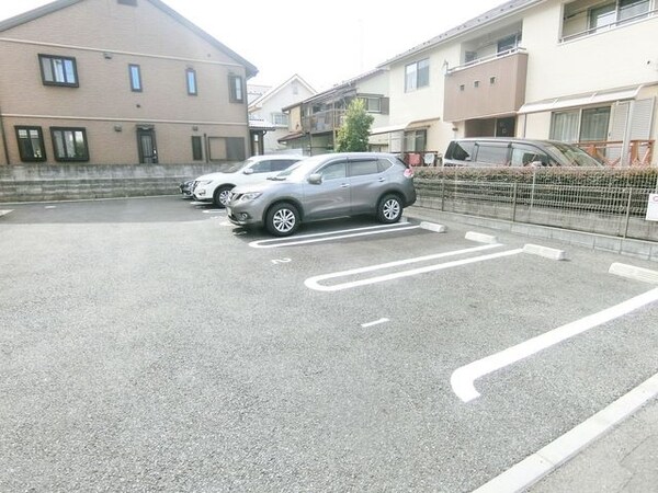 駐車場(☆駐車場☆)