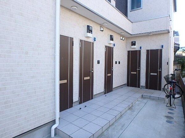 エントランス(外観・共用部分)