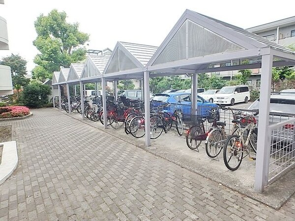 共有部分(★屋根付き駐輪場★)