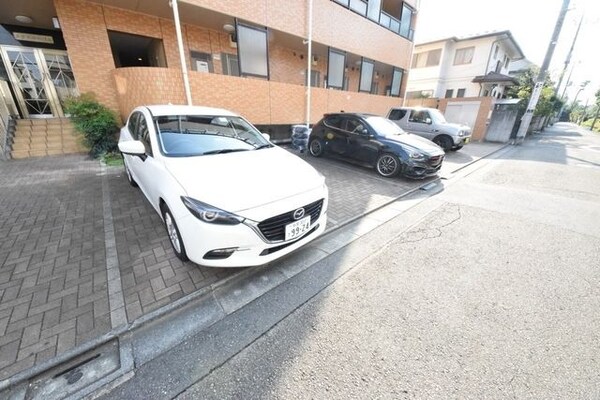 駐車場(外観・共用部分)