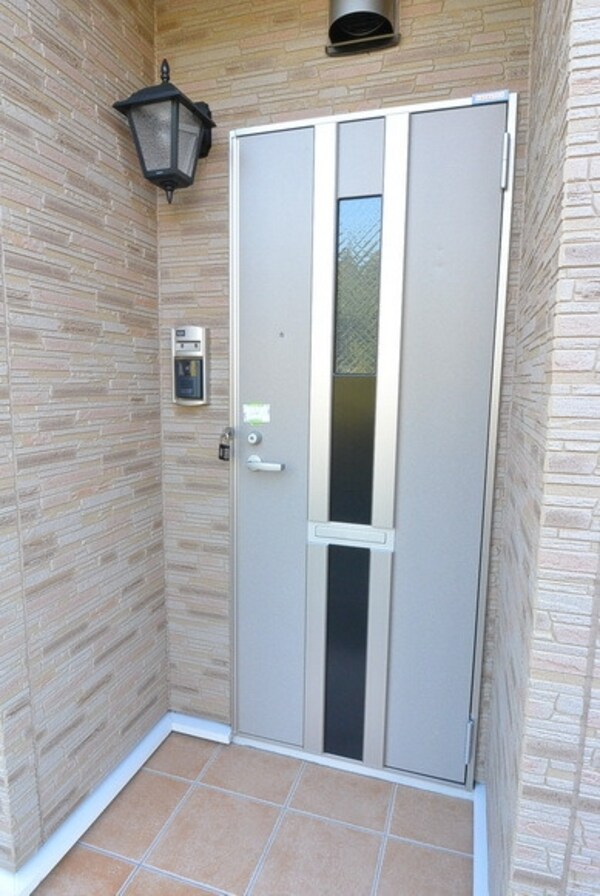 エントランス(タウンハウジング聖蹟桜ヶ丘店まで)