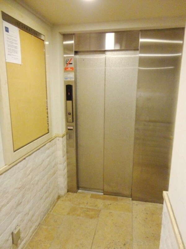 その他(エレベーター)