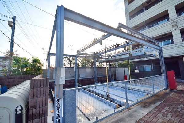 駐車場(タウンハウジング分倍河原店まで)