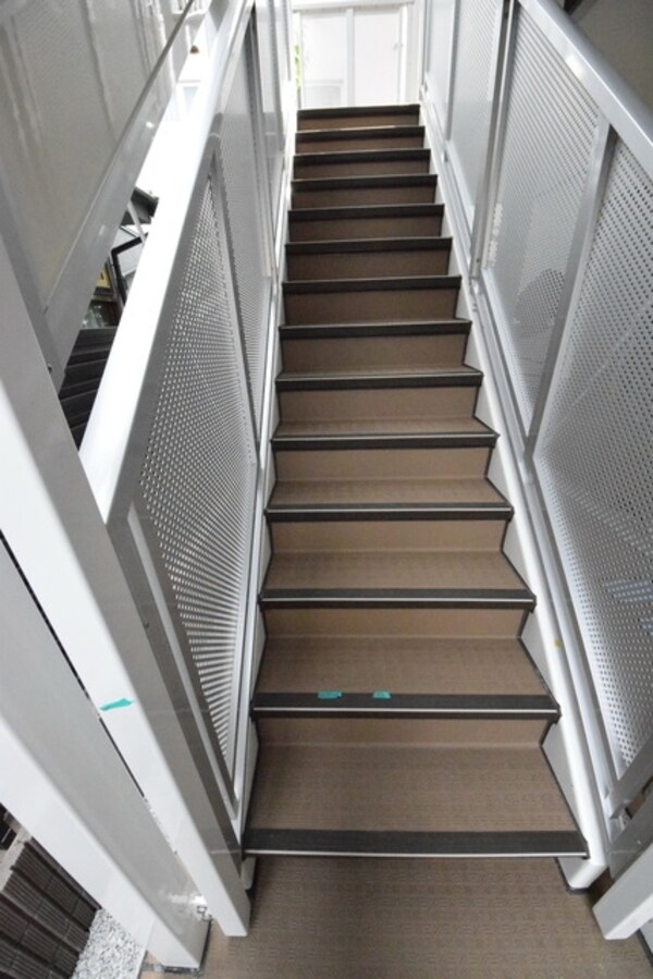 エントランス(★)