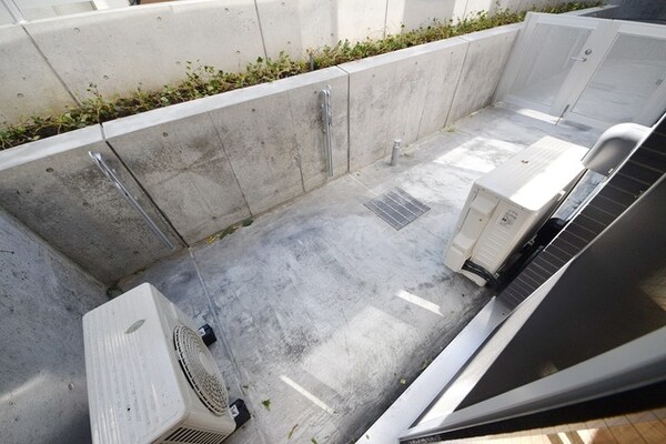 バルコニー(★専用部分は結構広いですよ★)