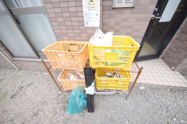 共有部分(☆ごみ置き場☆)