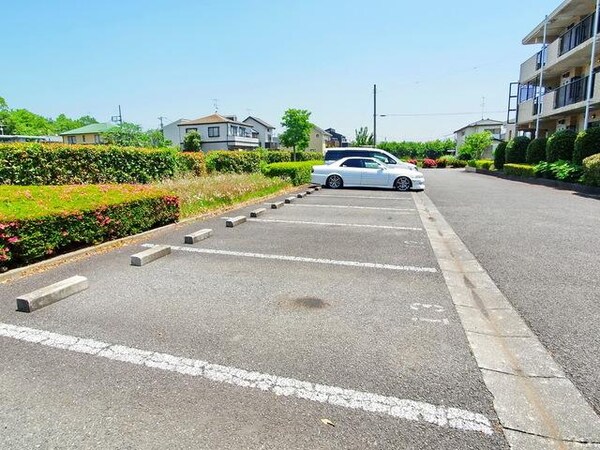 駐車場(♪駐車がし易い敷地内駐車場♪)