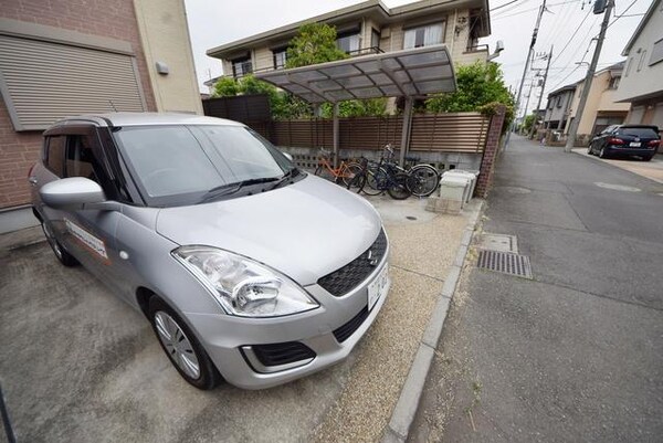 駐車場(★駐車場★)
