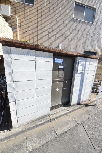 物件内観写真19　(外観・共用部分)