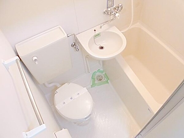 バス／シャワールーム等(★バス・トイレ★)