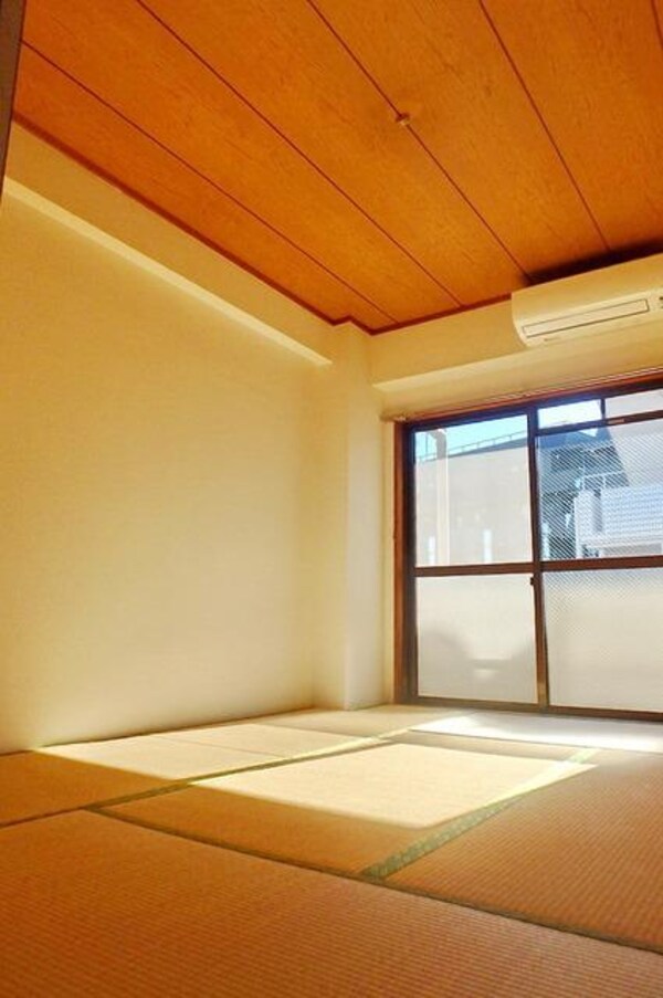 リビング・居室(★和室6帖★)