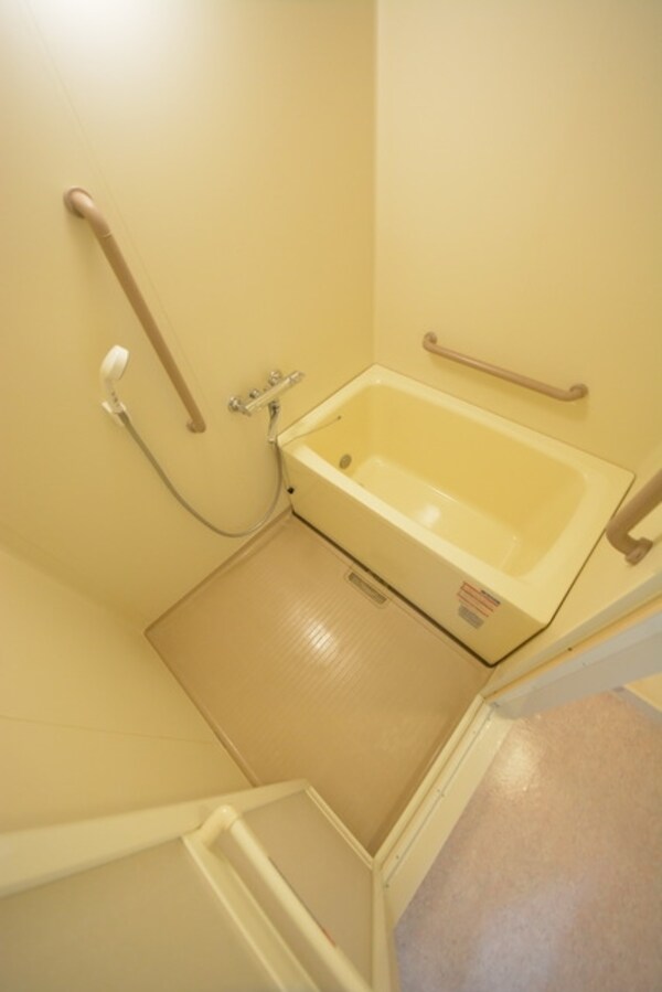 バス／シャワールーム等(内装)