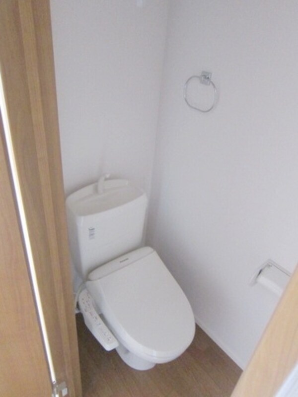 トイレ(★ウォシュレット付きの快適なトイレ★)