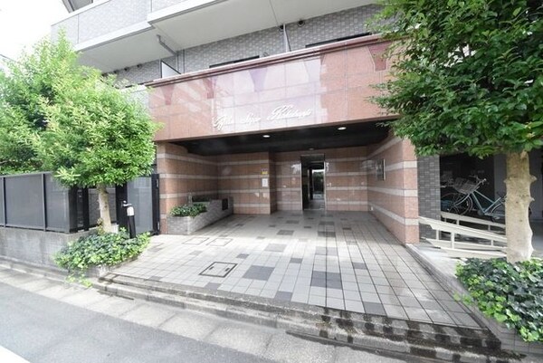 エントランス(エントランス)