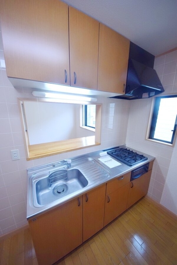 キッチン(～カウンターキッチンは開放感がありますね～)