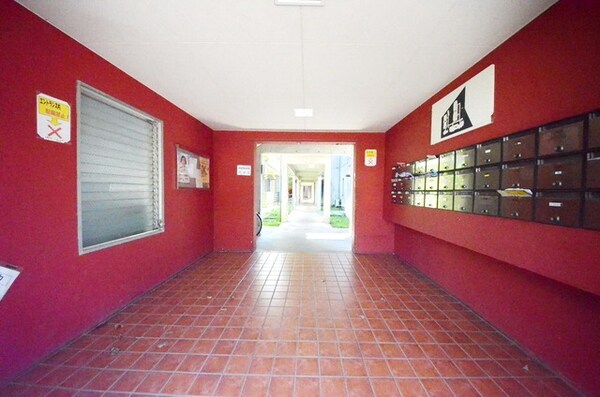 エントランス(★お部屋探しはタウンハウジング高幡不動店まで★)