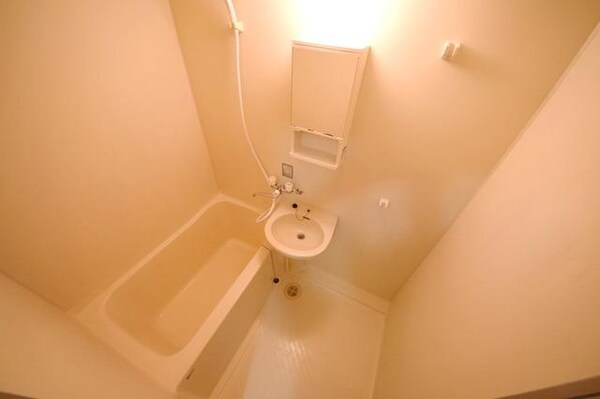 バス／シャワールーム等(★バスルーム★)