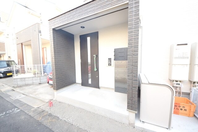 物件内観写真5　(★エントランス★)