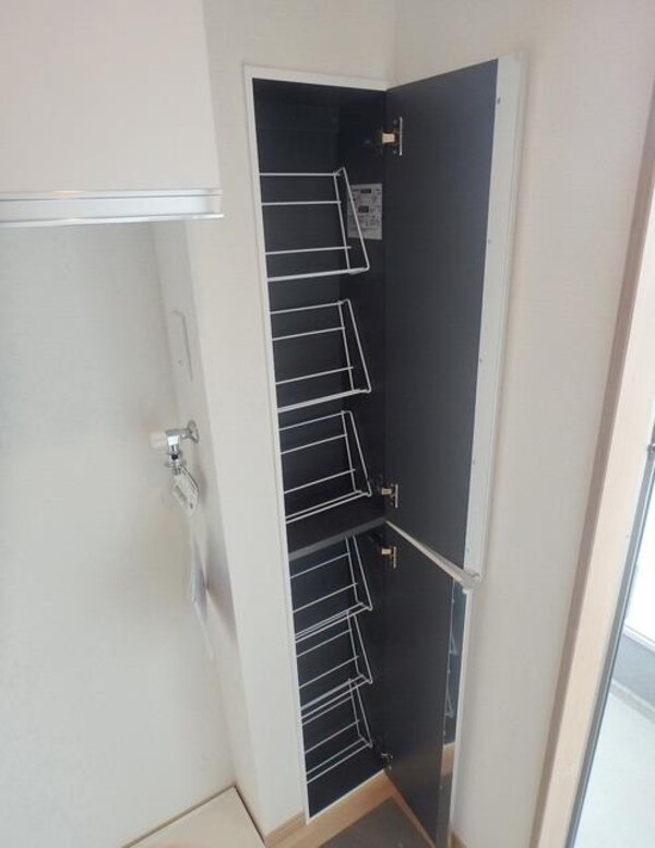 設備(★シューズＢＯＸ★)