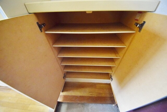 玄関(★シューズボックスです★)