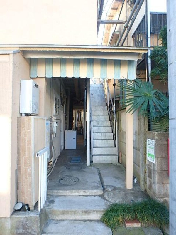 エントランス(外観・共用設備)