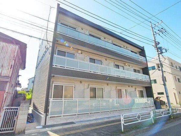 外観(♪お洒落な造りのお部屋です♪)