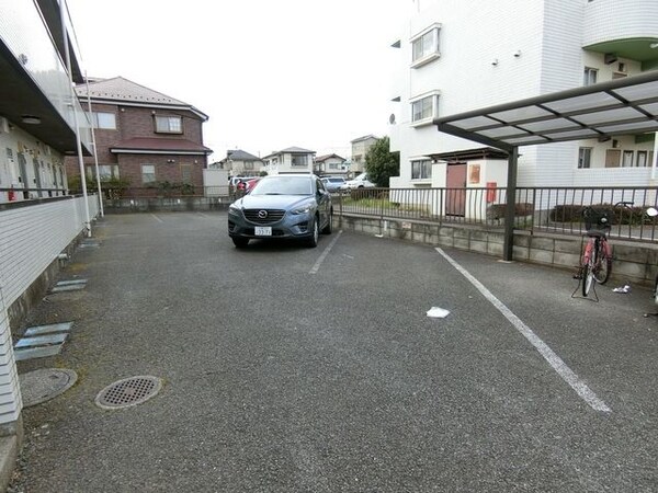 駐車場(☆外観・共有部分☆)