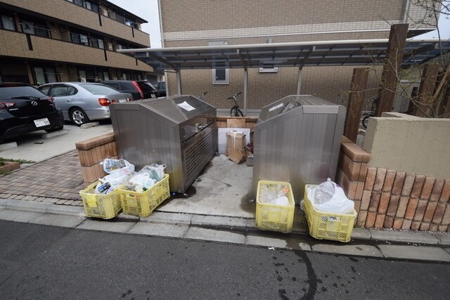 物件内観写真21　(★ゴミはこちらです★)