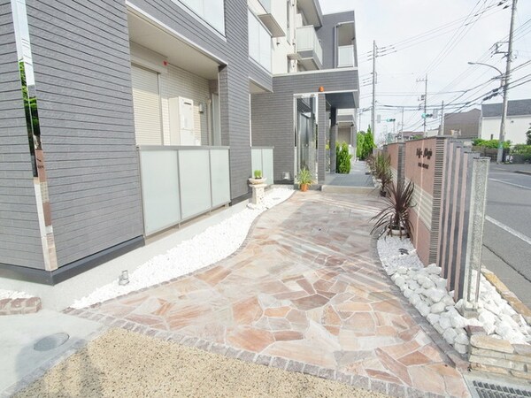 エントランス(♪エントランス部分♪)