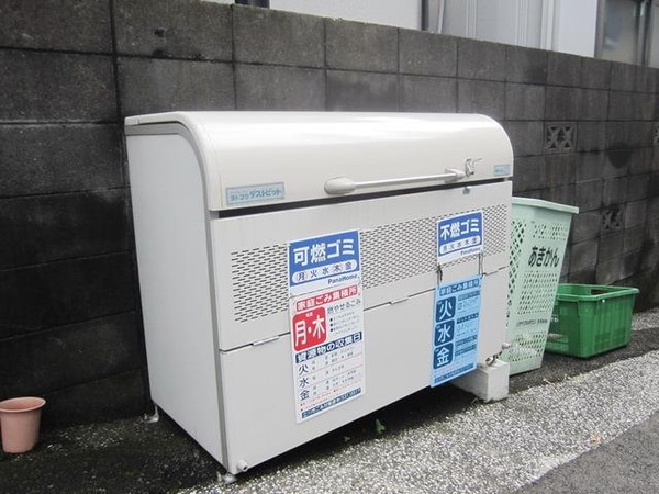 共有部分(♪ゴミ出しはルールとマナーを守りましょう♪)
