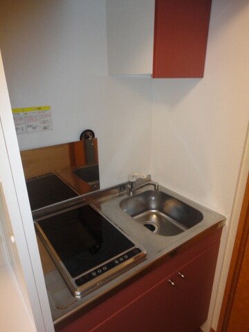 物件内観写真9　(２口ＩＨコンロ)