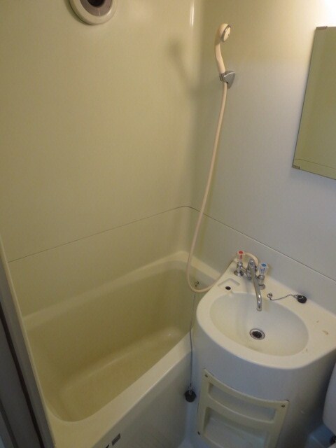 物件内観写真3　(★バスルーム★)