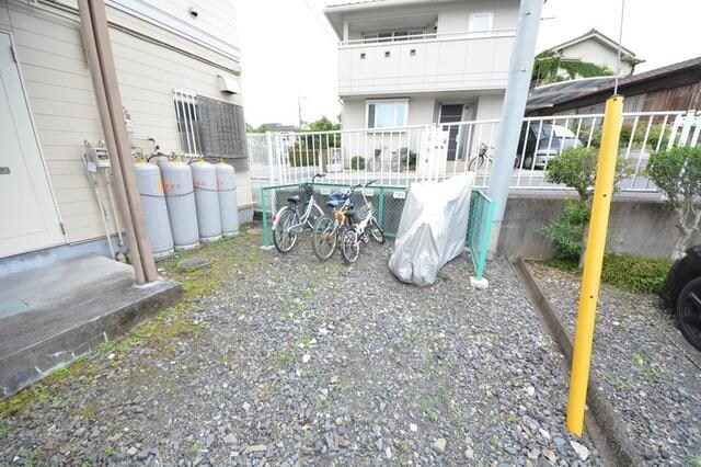 物件内観写真4　(☆自転車置き場☆)