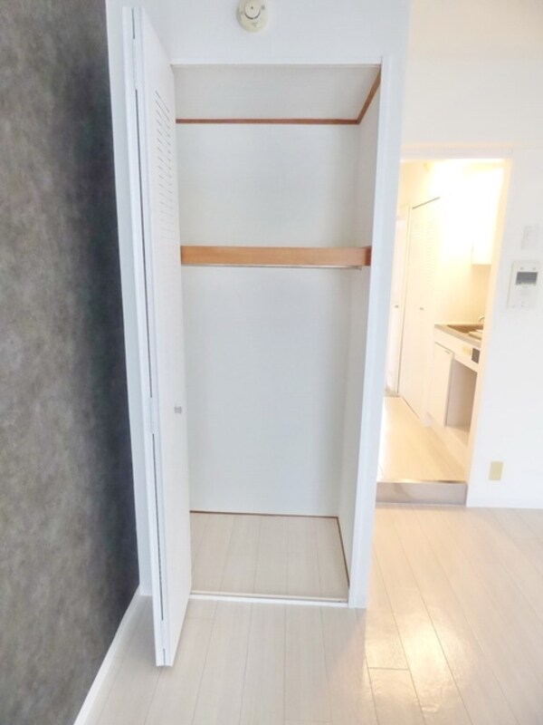 収納(別部屋のお写真です♪)
