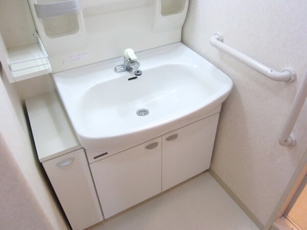 洗面(♪朝・晩の強い味方、独立洗面台♪)