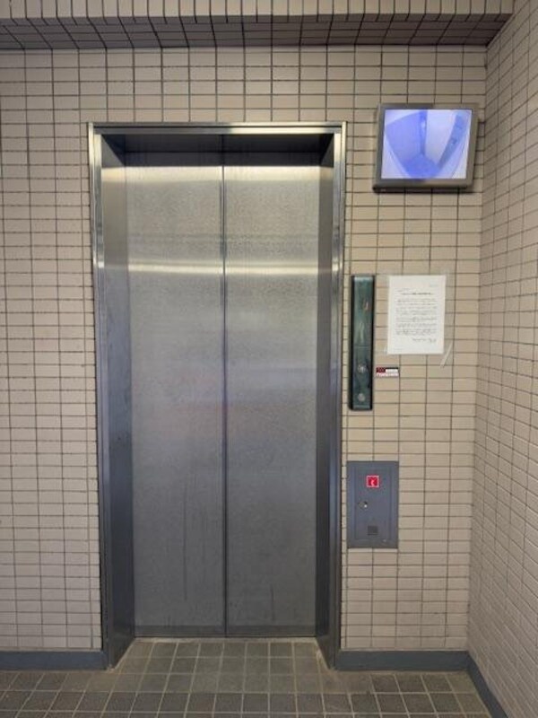 設備(エントランス)